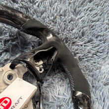 Lade das Bild in den Galerie-Viewer, TTD Craft Hyundai 2020-2025 Elantra N/i20n/i30n Kohlefaserlenkrad