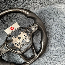 Cargar imagen en el visor de la galería, Volante de fibra de carbono TTD Craft para Honda CRV 2023-2025 de sexta generación