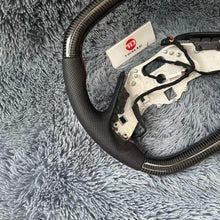 Lade das Bild in den Galerie-Viewer, TTD Craft Corvette 2020-2025 C8 Carbon Fiber Steering Wheel