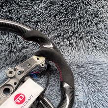 Lade das Bild in den Galerie-Viewer, TTD Craft KIA 2018-2024 Stinger GT Carbonfaserlenkrad