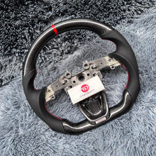 Lade das Bild in den Galerie-Viewer, TTD Craft KIA 2018-2024 Stinger GT Carbonfaserlenkrad