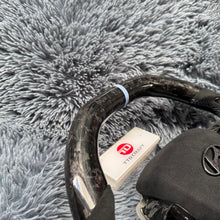 Lade das Bild in den Galerie-Viewer, TTD Craft Hyundai 2020-2025 Elantra N/i20n/i30n Kohlefaserlenkrad