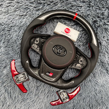 Cargar imagen en el visor de la galería, Volante de fibra de carbono TTD Craft para Toyota Supra MK5 A90 A91 (2020-2025)