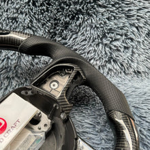 Carregar imagem no visualizador da galeria, Volante de fibra de carbono TTD Craft Dodge 2016-2023 Charger Challenger / 2014-2023 Durango