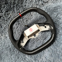 Cargar imagen en el visor de la galería, TTD Craft 2020-2024 Corvette C8 Volante de fibra de carbono