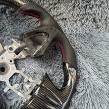 Cargar imagen en el visor de la galería, TTD Craft Infiniti 2013-2017 Q50 Q50L Volante de fibra de carbono