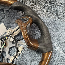 Cargar imagen en el visor de la galería, Volante de fibra de carbono TTD Craft para Infiniti QX60 (2013-2020), Q70 Q70L (2013-2022), M25 M35 M37 M56 (2011-2019)