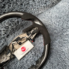 Lade das Bild in den Galerie-Viewer, TTD Craft Cadillac 2020-2025 CT4 CT4-V Blackwing/CT5 CT5-V Blackwing/2019-2025 XT4 Carbon Faserlenkrad