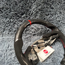 Lade das Bild in den Galerie-Viewer, TTD Craft Cadillac 2020-2025 CT4 CT4-V Blackwing/CT5 CT5-V Blackwing/2019-2025 XT4 Carbon Faserlenkrad