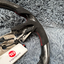 Lade das Bild in den Galerie-Viewer, TTD Craft Cadillac 2020-2025 CT4 CT4-V Blackwing/CT5 CT5-V Blackwing/2019-2025 XT4 Carbon Faserlenkrad