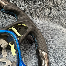 Загрузить изображение в средство просмотра галереи, TTD Craft Infiniti 2018-2025 Q50 Carbon Fiber Steering Wheel