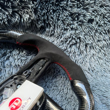 Charger l'image dans la galerie, TTD Craft Audi A4 Q3 Q5 Q7 Q8 RSQ7 RSQ8 SQ8 SQ7 SQ5 S7 RS6 Vdeau de direction en fibre de carbone RS6