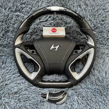 Загрузить изображение в средство просмотра галереи, Carbon Fiber Steering Wheel For Hyundai Sonata 2011-2014 |TTD Craft