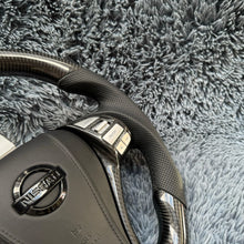 Cargar imagen en el visor de la galería, Volante de fibra de carbono TTD Craft 2013-2018 Altima