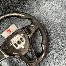 Lade das Bild in den Galerie-Viewer, TTD Craft Benz W176 GLK350 GLK500 C250 C300 C350 C180 Carbon Fiber Steering Wheel