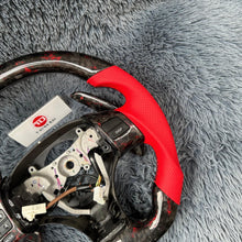 Carregar imagem no visualizador da galeria, Volante de fibra de carbono TTD Craft Lexus 2006-2013 IS250 IS350 ISF