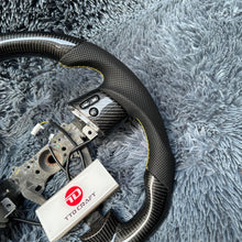 Lade das Bild in den Galerie-Viewer, TTD Craft Toyota 2006-2017 FJ Cruiser Carbonfaserlenkrad