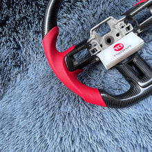 Carregar imagem no visualizador da galeria, Volante de fibra de carbono TTD Craft 2015-2017 Mustang