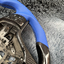 Lade das Bild in den Galerie-Viewer, TTD Craft Honda 2007-2011 CRV EX LX SE Carbon Fiber Steering Wheel