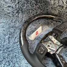 Lade das Bild in den Galerie-Viewer, TTD Craft 2003-2007 Hummer H2 Carbonfaserlenkrad