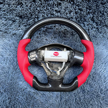 Lade das Bild in den Galerie-Viewer, TTD Craft Toyota 2007-2010 Corolla Kohlefaserlenkrad