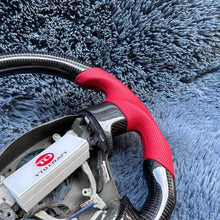 Lade das Bild in den Galerie-Viewer, TTD Craft Toyota 2007-2010 Corolla Kohlefaserlenkrad