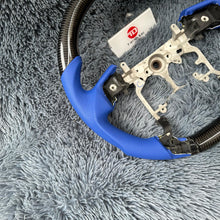 Lade das Bild in den Galerie-Viewer, TTD Craft Toyota 2010-2017 Prado Carbonfaserlenkrad