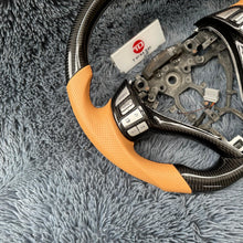 Cargar imagen en el visor de la galería, Volante de fibra de carbono TTD Craft 2013-2018 Altima