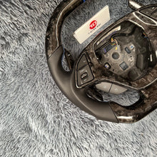 Cargar imagen en el visor de la galería, Volante de fibra de carbono TTD Craft Corvette C7 2014-2019