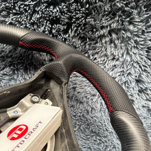 Load image into Gallery viewer, TTD Craft Porsche 2000-2004 911 996 Boxster 986 Carbon fiber steering wheel