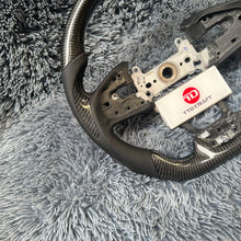 Carregar imagem no visualizador da galeria, Volante de fibra de carbono TTD Craft 10ª geração Civic 2016-2021 FK8 FK7 Tipo R SI