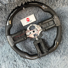 Cargar imagen en el visor de la galería, Volante de fibra de carbono TTD Craft Ford Mustang GT Shelby GT500 2010-2014