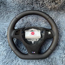 Charger l'image dans la galerie, TTD Craft 1 SERIES E82 E88 / 3 SERIES E90 E91 E92 E93 / X1 E84 Full Leather Steering Wheel