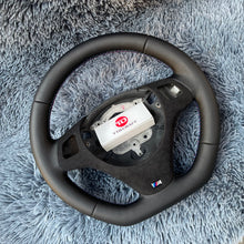 Charger l'image dans la galerie, TTD Craft 1 SERIES E82 E88 / 3 SERIES E90 E91 E92 E93 / X1 E84 Full Leather Steering Wheel