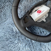 Charger l'image dans la galerie, TTD Craft 1 SERIES E82 E88 / 3 SERIES E90 E91 E92 E93 / X1 E84 Full Leather Steering Wheel