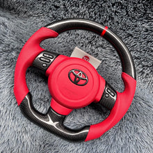 Cargar imagen en el visor de la galería, Volante de fibra de carbono TTD Craft para Toyota FJ Cruiser 2006-2017