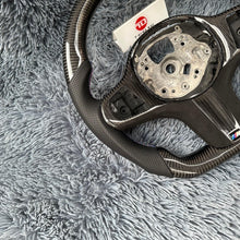 Lade das Bild in den Galerie-Viewer, TTD Craft BMW G30 G31 G32 G38 G05 G07 X3M F90 M8 G29 Kohlefaserlenkrad