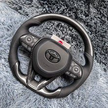 Lade das Bild in den Galerie-Viewer, TTD Craft Toyota 2019-2025 Corolla Schrägheck Rav4 Carbon-Lenkrad RAV4