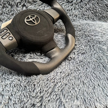 Charger l'image dans la galerie, TTD Craft Toyota 2006-2017 FJ Cruiser Carbon Fiber Wheel