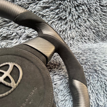 Load image into Gallery viewer, TTD Craft toyota 2006-2017 FJ Cruiser Carbon Fiber Steering wheel