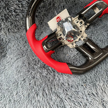 Carregar imagem no visualizador da galeria, Volante de fibra de carbono TTD Craft 2015-2017 Mustang