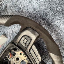 Carregar imagem no visualizador da galeria, Volante de fibra de carbono TTD Craft Ford 2018-2020 F150 Raptor / 2017-2022 F250/ 2017-2022 F350