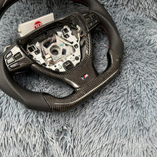 Lade das Bild in den Galerie-Viewer, TTD Craft BMW F10 F11 F07 F06 F12 F13 F01 F02 F03 F04 Kohlefaserlenkrad