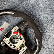 Cargar imagen en el visor de la galería, Volante de fibra de carbono TTD Craft Corvette 2006-2013 C6 Z06