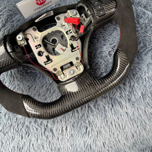 Cargar imagen en el visor de la galería, Volante de fibra de carbono TTD Craft Corvette 2006-2013 C6 Z06