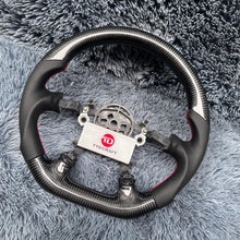 Cargar imagen en el visor de la galería, Volante de fibra de carbono TTD Craft Corvette C5 1997-2005