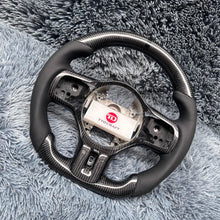 Cargar imagen en el visor de la galería, Volante de fibra de carbono TTD Craft Mitsubishi Evolution 2008-2015 EVO X