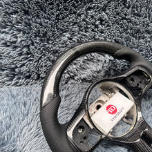 Cargar imagen en el visor de la galería, Volante de fibra de carbono TTD Craft Mitsubishi Evolution 2008-2015 EVO X