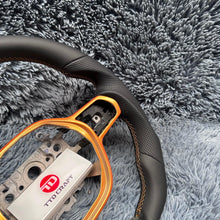 Lade das Bild in den Galerie-Viewer, TTD Craft Acura 2023-2025 Integra Carbonfaserlenkrad