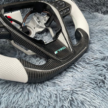 Lade das Bild in den Galerie-Viewer, TTD Craft Toyota 2018-2024 Camry SE XSE TRD V6 VENZA Carbonfaserlenkrad